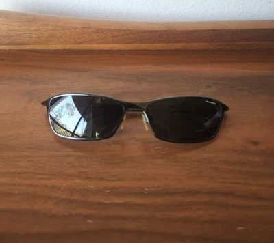 Gafas de sol vintage Polo Sport 7721 negras rectangulares de metal Foto 1 de 4