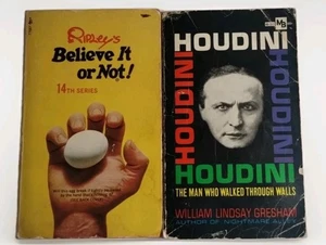 HOUDINI THE MAN WHO WALKED THROUGH WALLS Ripley's 14th Series Gresham 1959 PB - Bild 1 von 11