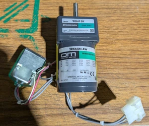 NUEVO Oriental Motor Reversible 2RK6GN-AW - Cabezal de Engranaje 2GN15K - ¡ENVÍO RÁPIDO A EE. UU.! @66 - Imagen 1 de 4