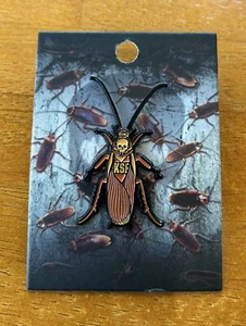 Knott's Knotts Berry Scary Farm Pin - Halloween Haunt Cockroach - Picture 1 of 4