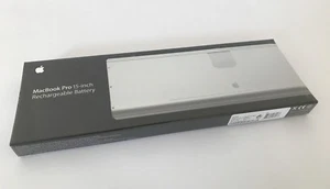 Genuine Apple 15-inch MacBook Pro Unibody Battery (MB772G/A) NEW Sealed - Afbeelding 1 van 1
