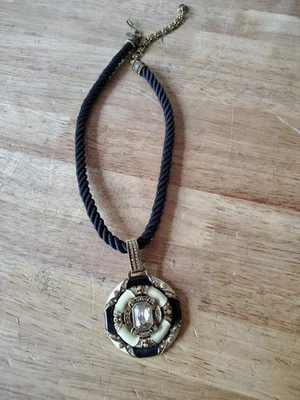 HEIDI DAUS "Newport Chic II" (Ivory) Enhancer Pendant/18" Cord Necklace - Image 1 of 4