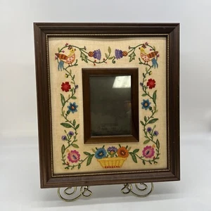Vintage 70s Mirror Crewel Embroidery Daisies Birds Framed Picture Hippy Flowers - Picture 1 of 16