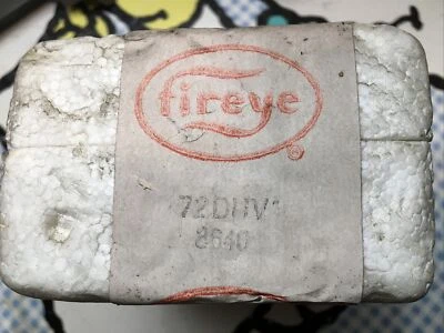 FIREYE 72DUV1 УСИЛИТЕЛЬ УЛЬТРАФИОЛЕТОВЫЙ УСИЛИТЕЛЬ. ИСПОЛЬЗОВАТЬ W/UV1,45UV3 НОВЫЙ СТАРЫЙ ЗАПАС - Изображение 1 из 4