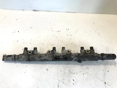 Iveco Euro Cargo 120E210 Fuel Rail Bosch 0445226018 504046312 Genuine 2002-2007 - Image 1 of 4