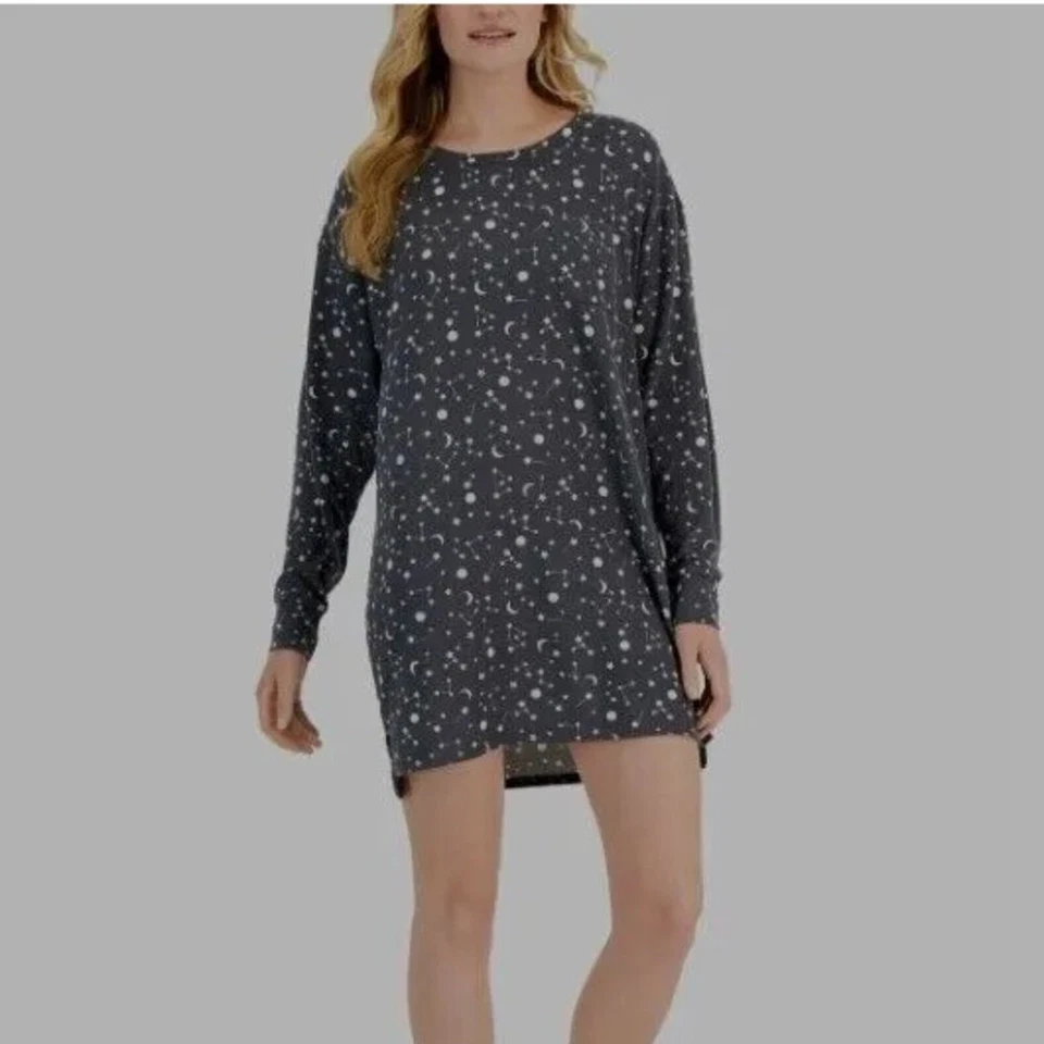 Camisa para dormir Jenni by Jennifer Moore gris celeste manga larga talla mediana Foto 1 de 1