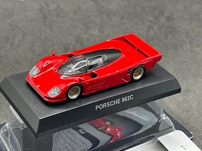 Coche modelo diecast rojo Kyosho 1/64 Porsche collection6 962C 73C1 Foto 1 de 4