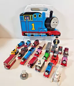 Estuche de transporte Thomas The Tank Engine ERTL 1994 + Trenes Gordon Bertrum Toby Percy + - Imagen 1 de 24