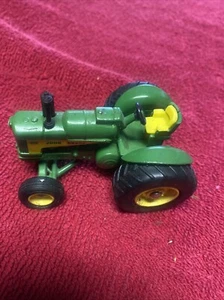 ERTL John Deere 1958 Model "630 LP" Tractor - Picture 1 of 4