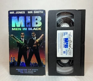 Herren in Schwarz (VHS, 1997) Will Smith Tommy Lee Jones - Bild 1 von 4