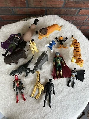 Toy Lot 15 total Plastic Animals Super Heroes Random Zoo People - Image 1 of 4
