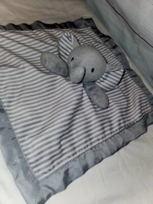 Manta de seguridad Circo Baby gris elefante Lovey rayas borde satinado espalda rayas  Foto 1 de 4