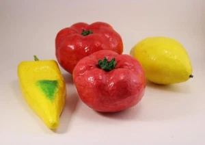 Vintage Faux Food Vegetable Fruit Paper Mache Peppers Lemon Kitchen Decor 4 Pc - Picture 1 of 5