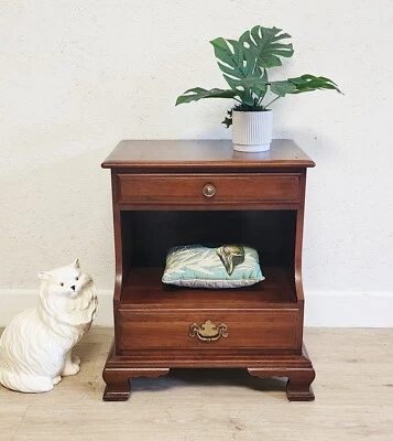 Ethan Allen American Traditional Nightstand Solid Cherry 11-5016 Open Cabinet - Image 1 of 4