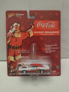 DODGE CHARGER 1969 COCA-COLA HOLIDAY 1:64 JOHNNY LIGHTNING - Imagen 1 de 2