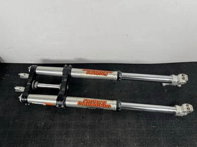 Horquillas de suspensión de amortiguador delantero Ktm 350 Sxf 2011 48 mm cartucho abierto árboles triples Foto 1 de 4