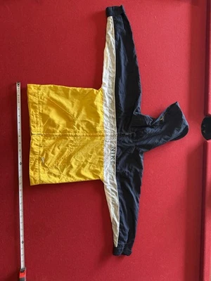 Chaqueta cortavientos Nike azul marino y amarillo niños y niños talla 6, vintage años 2000 Y2K Foto 1 de 4
