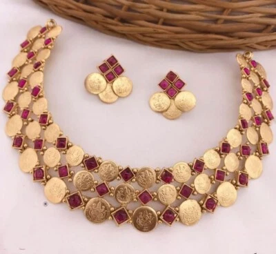 Conjunto de gargantilla collar templo chapado en oro joyería sur de Bollywood indio Foto 1 de 2
