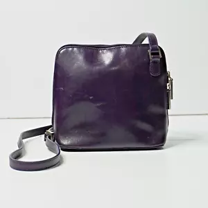 Hobo International Eggplant Purple Leather Crossbody Small Bag Zipper Pockets - Picture 1 of 6