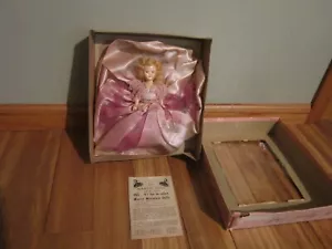 Vintage Marcie Puppe 7,5" Cinderella rosa Kleid blonde Haare in OVP #BR - Bild 1 von 8