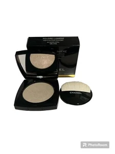 Chanel Poudre Lumiere Highlighting Powder 40 White Opal 8.5g - Picture 1 of 1