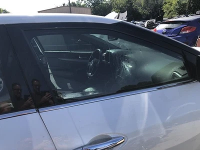 2016-2020 NISSAN MAXIMA Right Front Passenger Door QAB Pearl White        961038 Foto 1 de 4