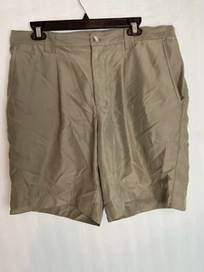 Columbia Men's Size 36 Outdoor GRT Shorts Pleated Front 9" Inseam Active Olive - Picture 1 of 8