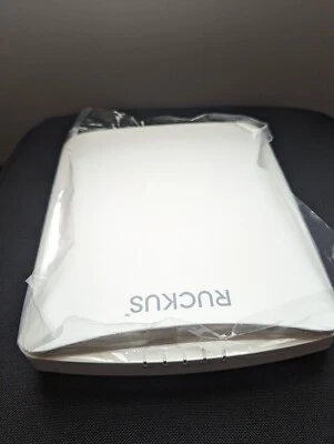 Ruckus 901-R650-US00 Wireless Access Point - Image 1 of 2