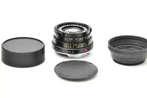 Leica 40mm f2 Leitz Summicron-C Lens 40/2 M mount S/N 2566865 - Picture 1 of 10