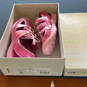 GEOX Fuchsia/Pink strap fit Sandals 🩴 size 5 - Picture 1 of 9