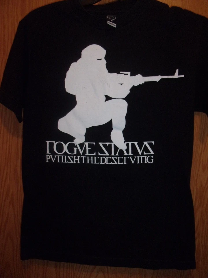 Camiseta Hooded Gunman negra gráfica M Foto 1 de 1