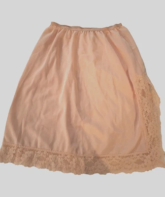 De Colección Encaje Recortado Melocotón Van Raalte Medio Deslizante Talla M Corto (cintura 22-28") 19" Largo Foto 1 de 4