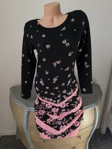 Vestido LuLaRoe Debbie 👀 Metálico Elegante Mujer Talla S Negro Rosa Floral Chevron - Imagen 1 de 7