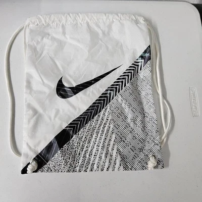 Nike Drawstring Bag Gym Sack Sport Backpack Lightweight Black White - Image 1 of 4
