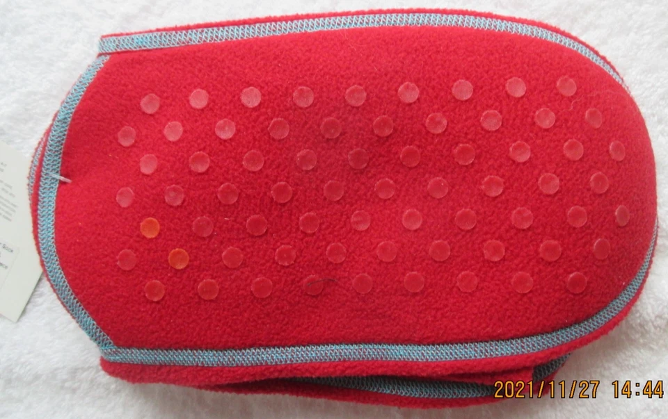 HUE SLIP'rSOX 1 Par Sólido Vellón Zapatilla Calcetín Rojo M/L Se Ajusta a Zapato Talla 7-10 Nuevo Foto 1 de 4