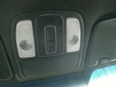 Console Front Electric Model EV Roof Without Sunroof Fits 14-19 SOUL 103933934 - Image 1 of 4