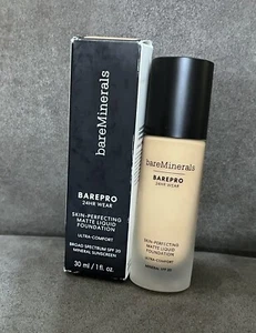 bareMinerals BarePro Performance Wear Liquid Foundation. 30 ml / 1 fl. Medium - Picture 1 of 4
