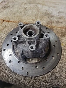 04 Vespa Piaggio Scooter ET4 150 ET4 / OEM FRONT WHEEL HUB WITH ROTOR - Picture 1 of 15