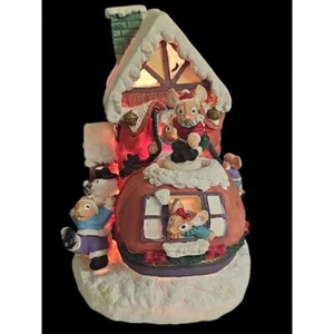 Caja de música Bota de Papá Noel Navidad Alrededor del Mundo Casa de Lloyd Figura 6" Y2K - Imagen 1 de 9