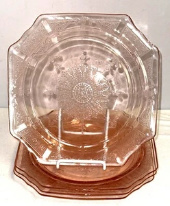 4 Anchor Hocking PRINCESS PINK 9" DINNER PLATES - Picture 1 of 1