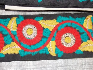 1m 9cm Schwarz Rot Grün Gold VOLK Boho Indisch Arabisch Blume Zopf Spitze Sari Saree - Bild 1 von 2