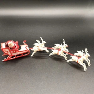 Vintage Plastic Santa Sleigh with 6 Reindeer Christmas Decor Village Hong Kong - Bild 1 von 10