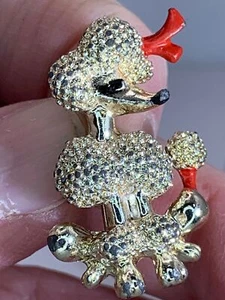 Dog Poodle Textured Red Ribbon Black Eye Nose Vintage Gold Brooch Pin M-3312* - Picture 1 of 3