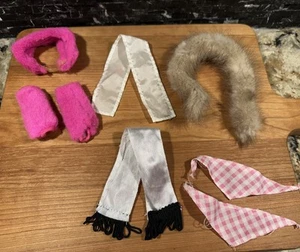 Vintage Barbie Accessories Lot 1990’s Hot Pink Faux Fur Shawl Arm Warmers Scarfs - Picture 1 of 8