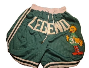 Just Don Basketball Shorts Celtics Larry Bird 33 "LEGEND" Small - Bild 1 von 3