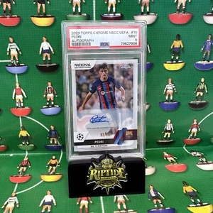 Pedri 2023 Topps Chrom UEFA National NSCC Autogramm/25 PSA 9 - Bild 1 von 7