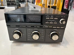 Yaesu FC-102 Antenna Tuner, Tested Working, Damage On Front Panel - RW UK - Zdjęcie 1 z 9