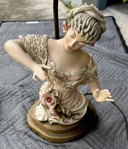 VINTAGE CAPODIMONTE LAMP WOMEN FIGURINE PORCELAIN MCM “RARE” 17’X11’ - Picture 1 of 9
