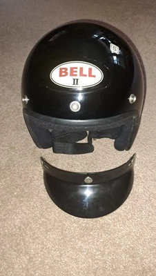 Casco de moto Bell ll EOS con visera talla pequeña usado Foto 1 de 4