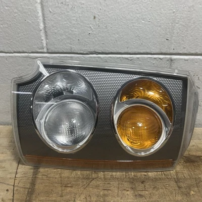 2003-2005 Range Rover HSE Left Driver Side Turn Signal Corner Marker Light OEM - Image 1 of 4